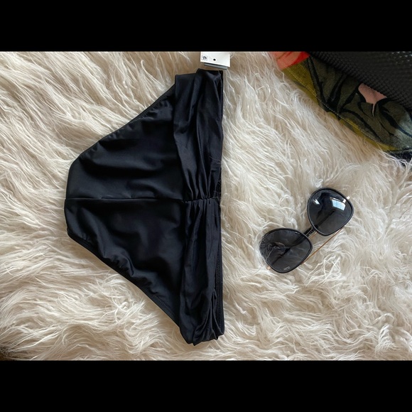 NWT La Blanca Hipster Bikini Swim Bottom - Size 4 - Black - Picture 5 of 8